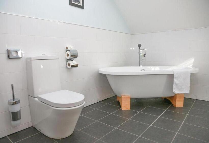 בית מלון כפרי The Maypole At Wellow