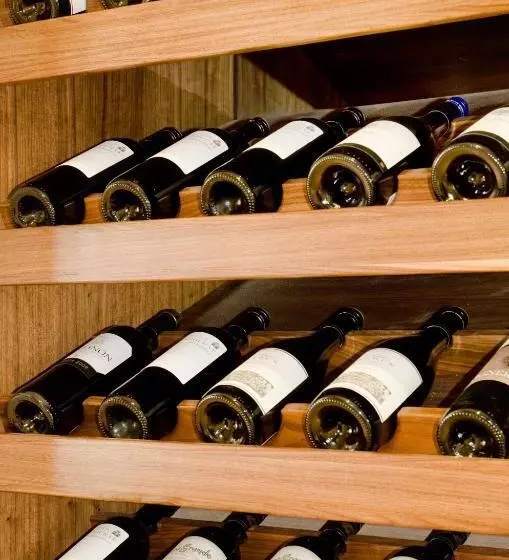 Отель The Maypole At Wellow