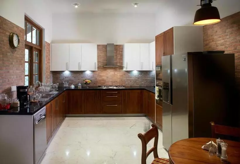 Manor House Boutique Villa