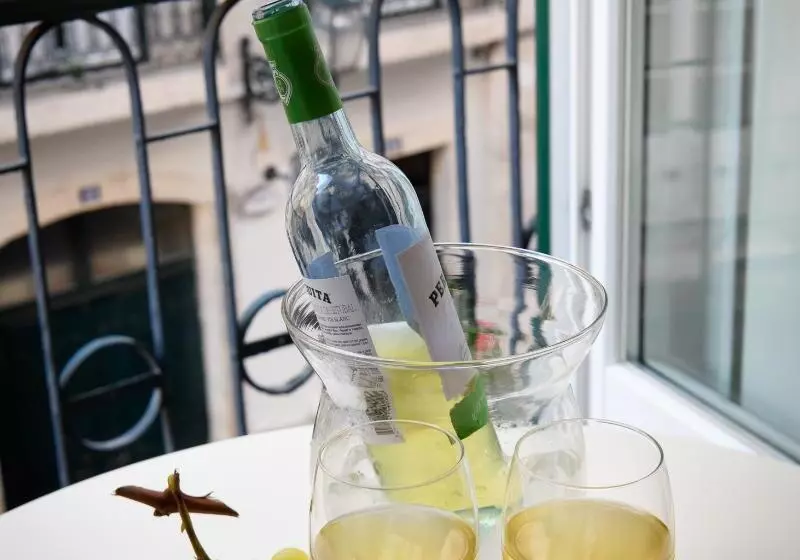 پانسیون Alecrim Ao Chiado