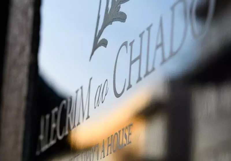 پانسیون Alecrim Ao Chiado