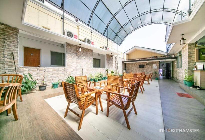 Panzió Charlton Kandy City Rest