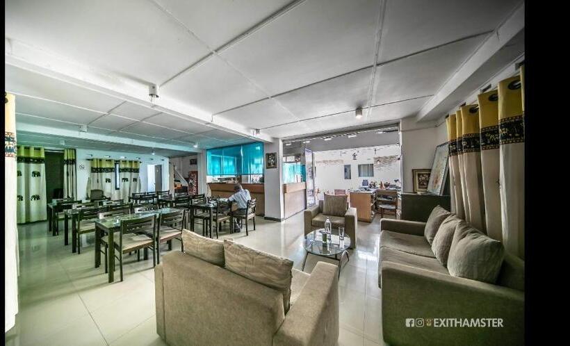 Panzió Charlton Kandy City Rest