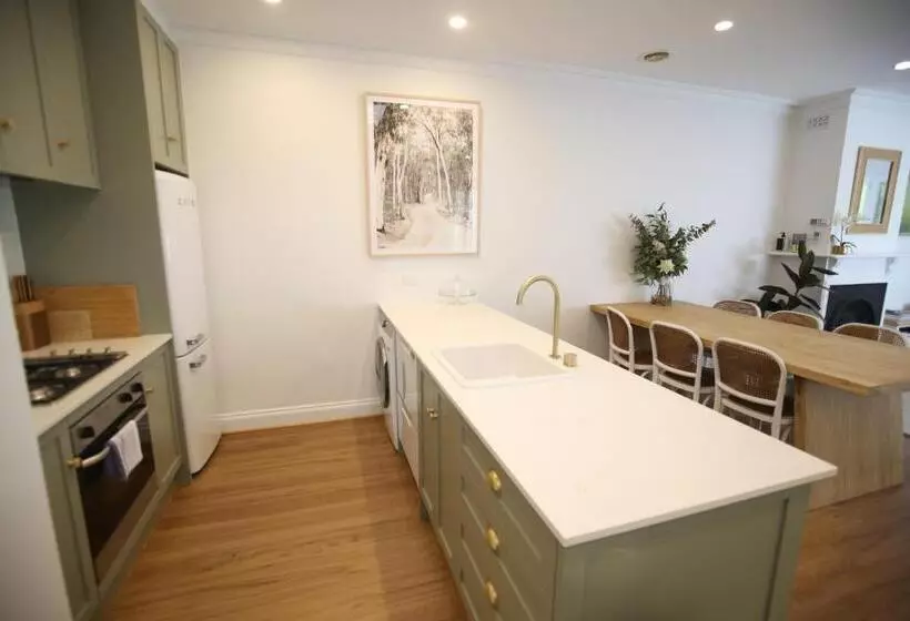 The Retreat At Stirling