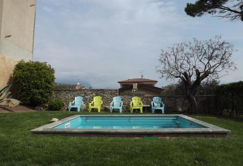 مبيت وإفطار Garnì Del Gardoncino