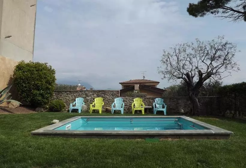 Bed and Breakfast Garnì Del Gardoncino