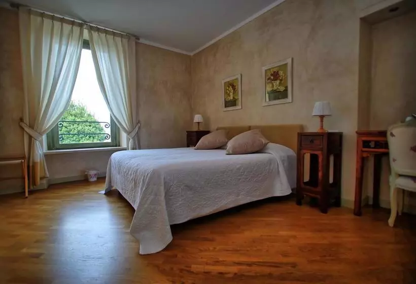 Bed and Breakfast Garnì Del Gardoncino