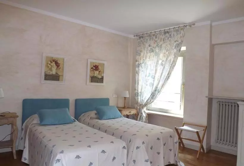 Bed and Breakfast Garnì Del Gardoncino