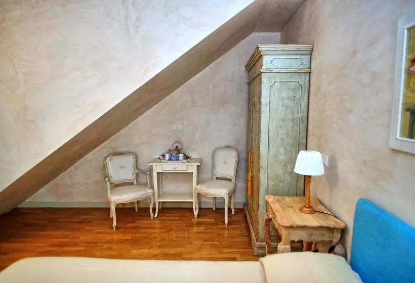 Bed and Breakfast Garnì Del Gardoncino