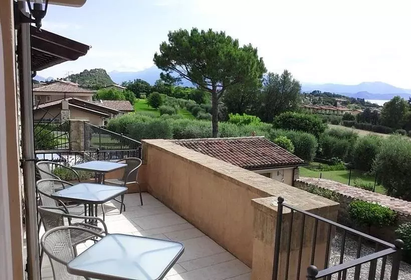 Bed and Breakfast Garnì Del Gardoncino