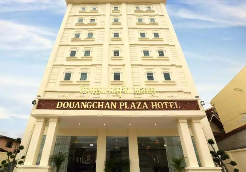 בית מלון כפרי Douangchan Plaza