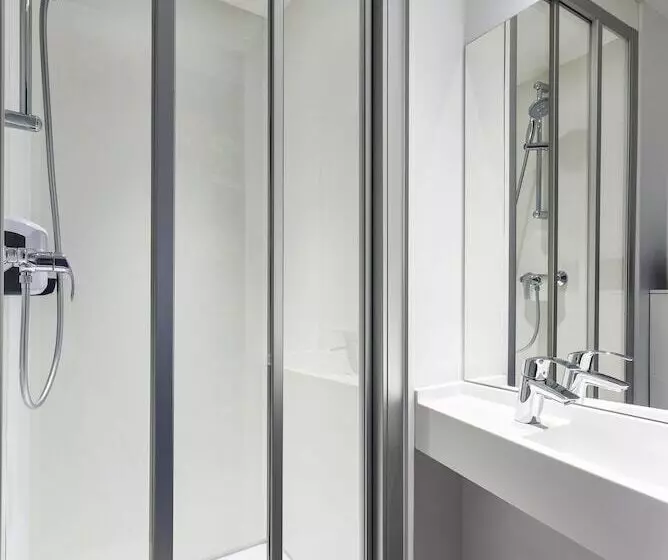 Hotel F1 Marseille Est