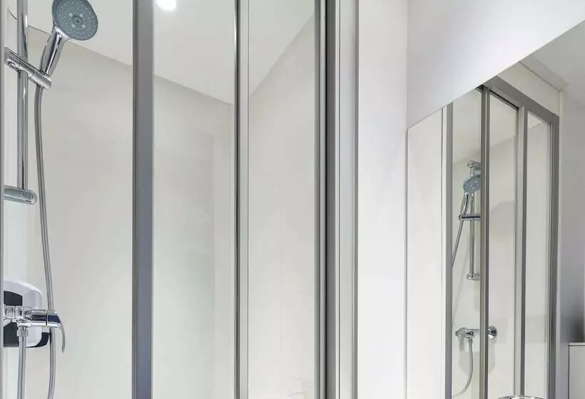 Hotel F1 Marseille Est