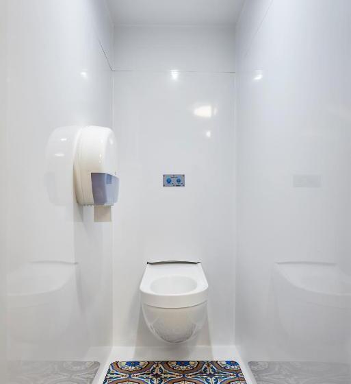 Hotel F1 Marseille Est