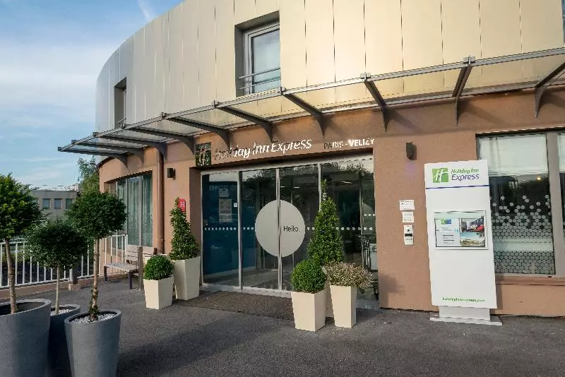 Hotel Holiday Inn Express Paris Velizy, An Ihg