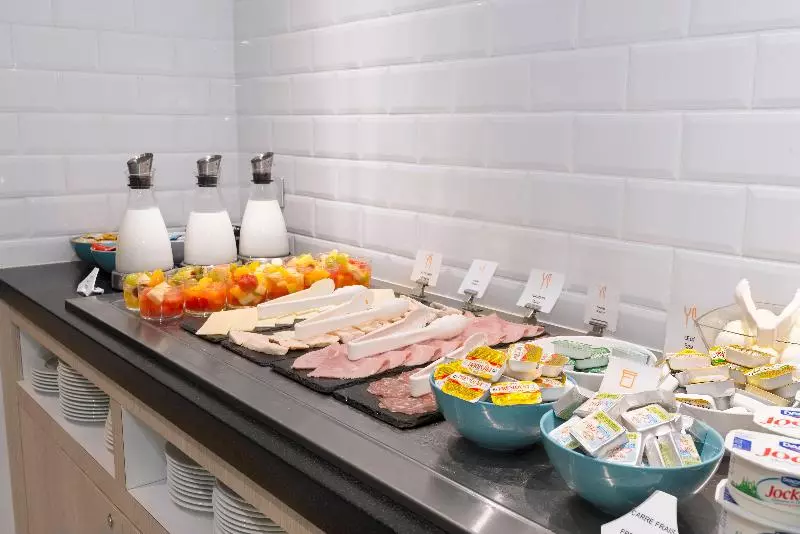 Hotel Holiday Inn Express Paris Velizy, An Ihg