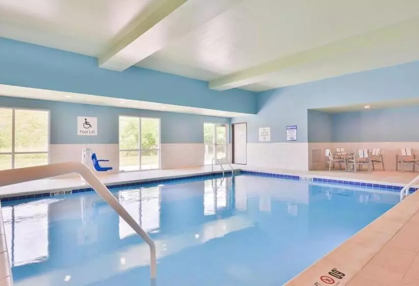 ホテル Holiday Inn Express & Suites Salem, An Ihg