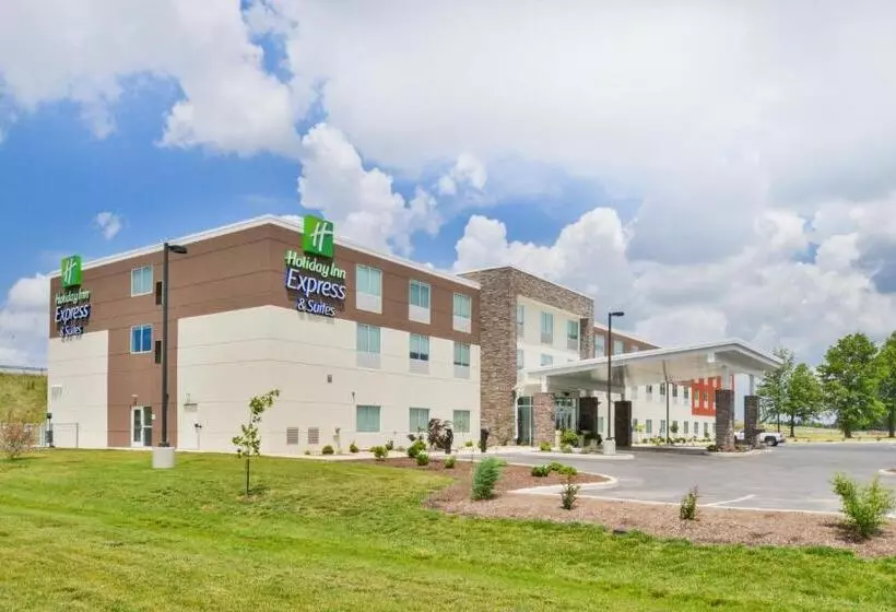 ホテル Holiday Inn Express & Suites Salem, An Ihg
