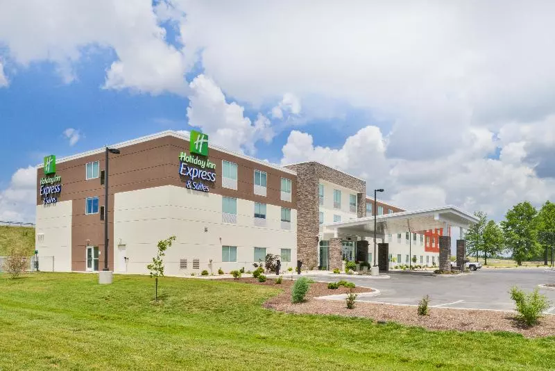 ホテル Holiday Inn Express & Suites Salem, An Ihg