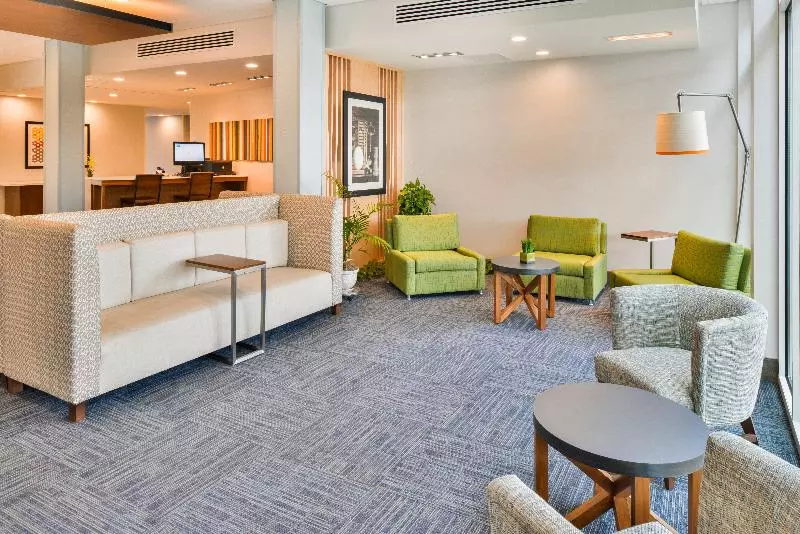 ホテル Holiday Inn Express & Suites Salem, An Ihg
