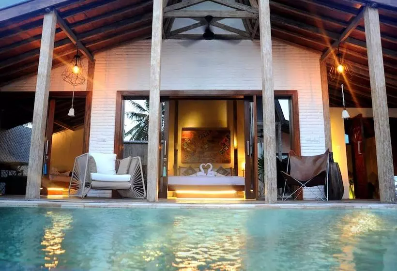 בית מלון כפרי Kaleydo Villas