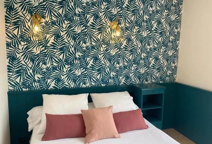 בית מלון כפרי Le Clocher