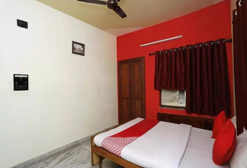 ホテル Oyo Rooms Salt Lake Karunamoyee