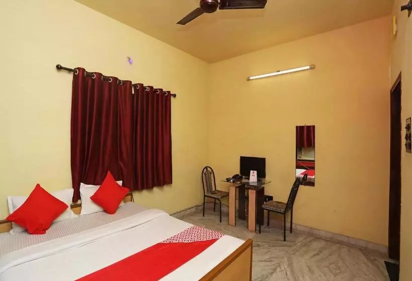 ホテル Oyo Rooms Salt Lake Karunamoyee
