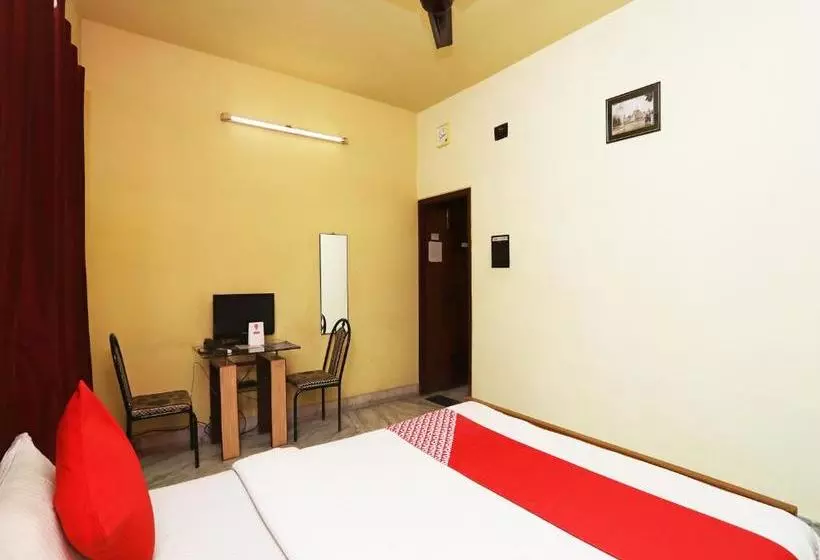 ホテル Oyo Rooms Salt Lake Karunamoyee