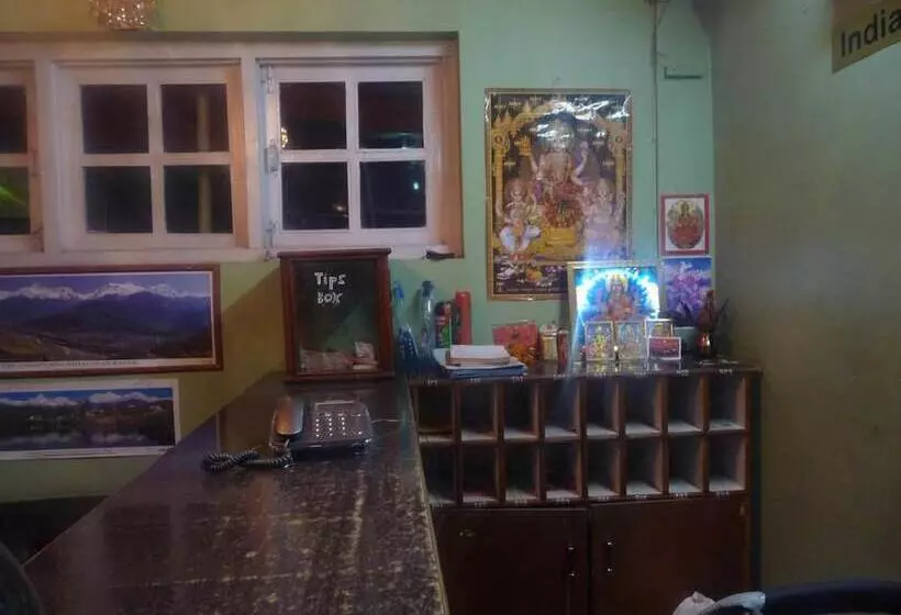 هتل Pashupati Darshan