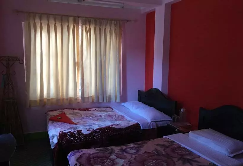 هتل Pashupati Darshan