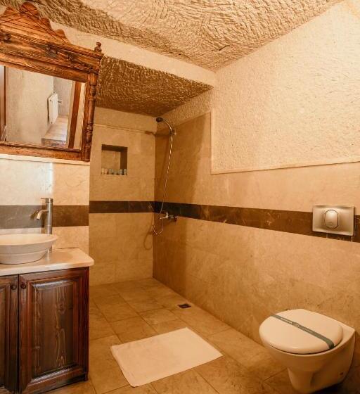 فندق Village Cave House