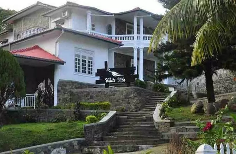 בית מלון כפרי White Villa Kandy