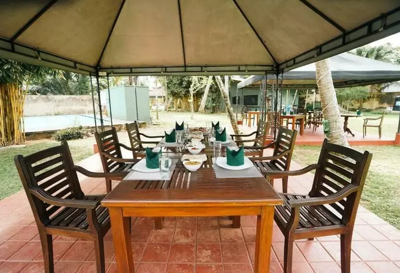 Pension (Hôtel basse catégorie) Gedara Villa