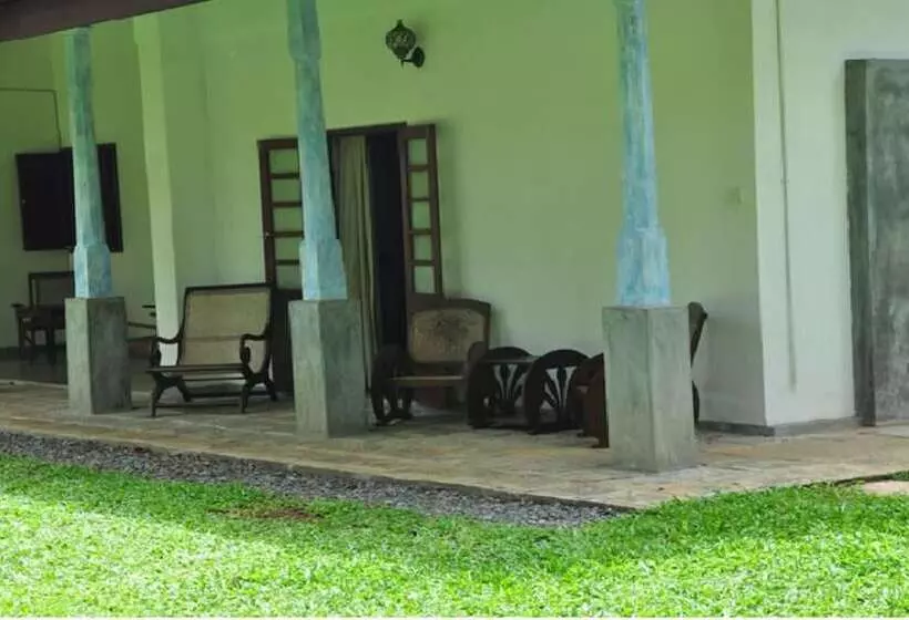 Pension (Hôtel basse catégorie) Gedara Villa