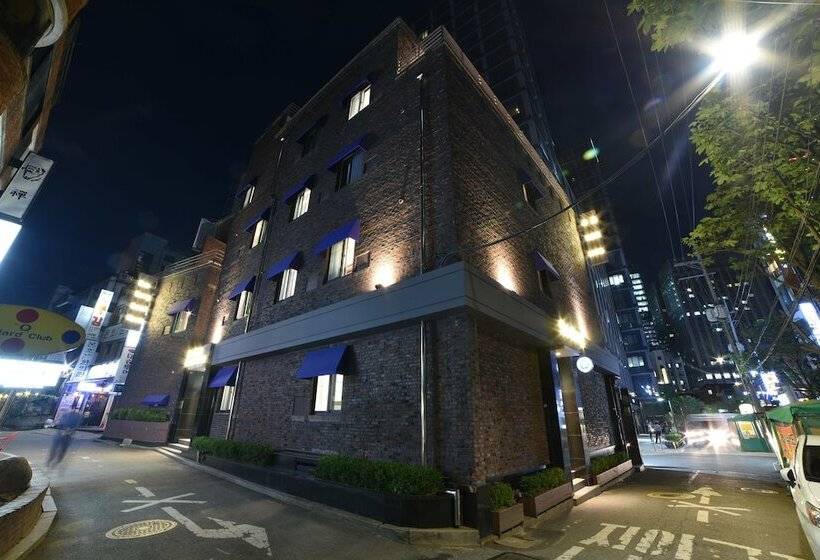 Pensão Soo Song Guesthouse