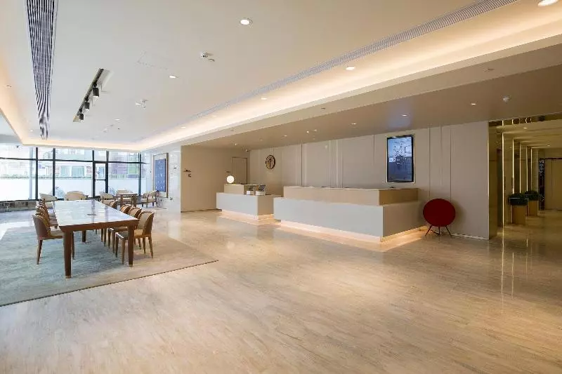 Hotel Ji