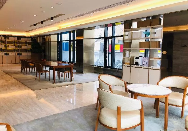 Hotel Ji