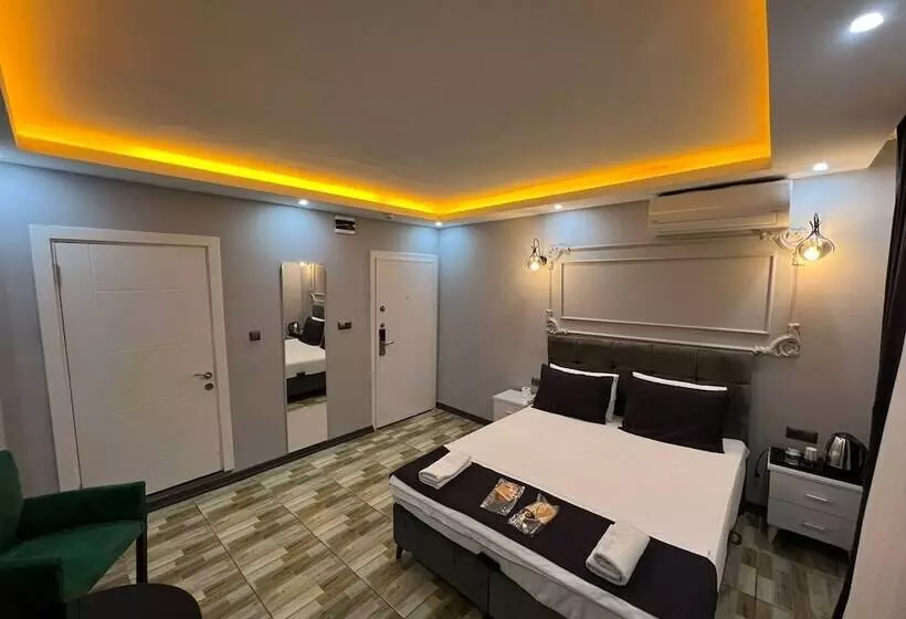 ホテル Cevas Suite