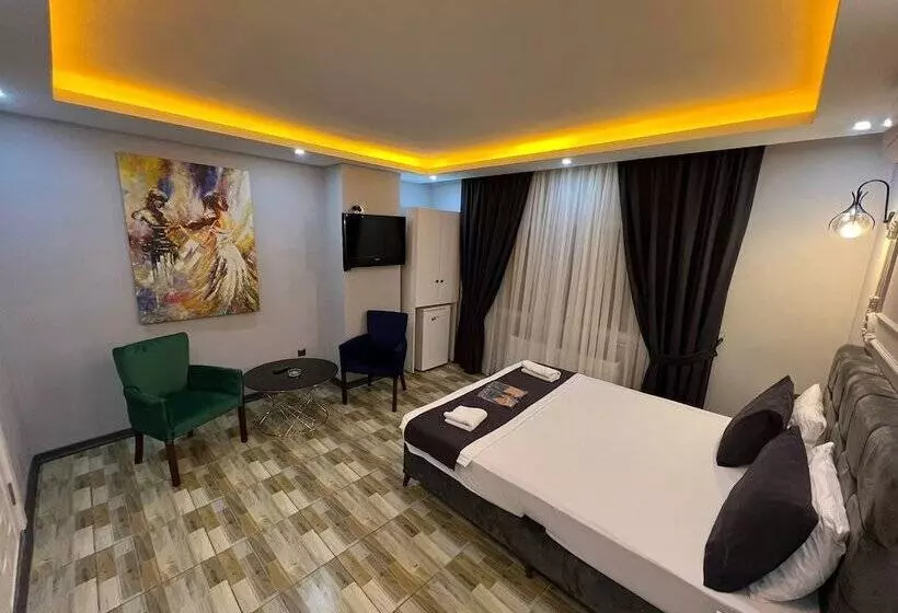 ホテル Cevas Suite