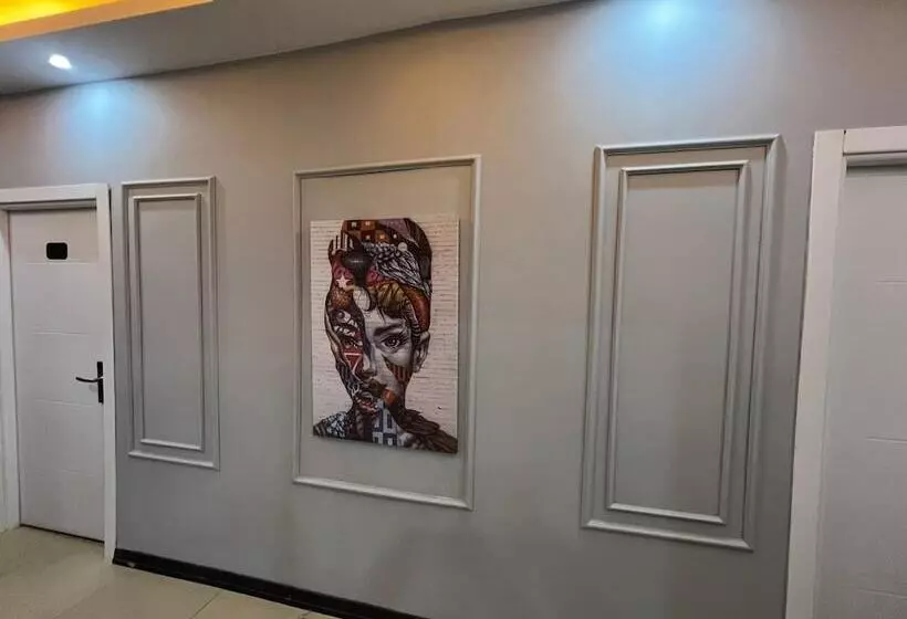 ホテル Cevas Suite