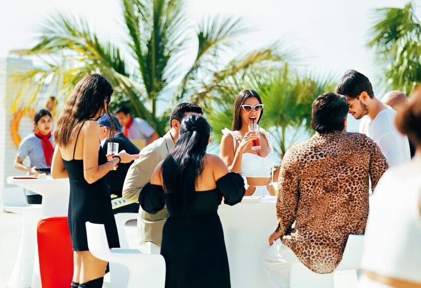 Voco Monaco Dubai, an IHG Hotel - Adults Only