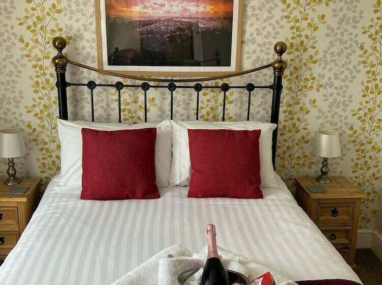 ホテル The Black Swan