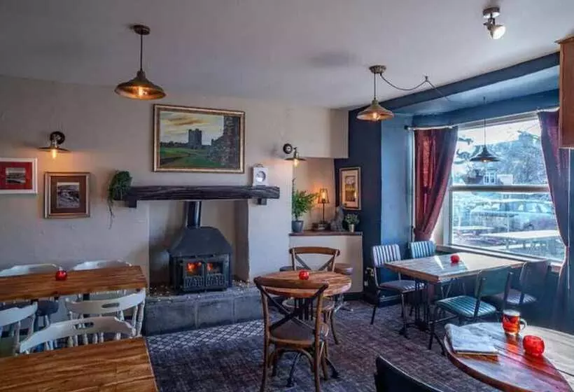 Hotelli The Black Swan