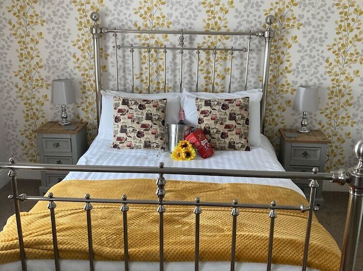 ホテル The Black Swan