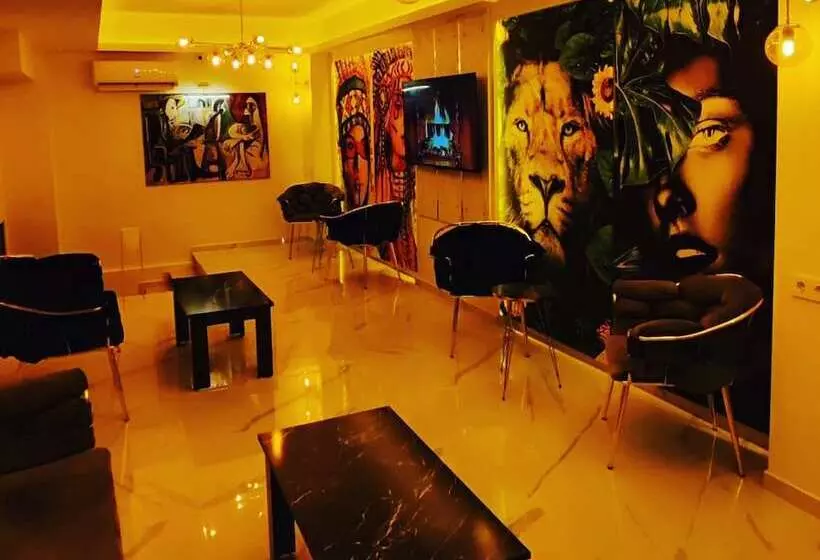 ホテル The City Palace