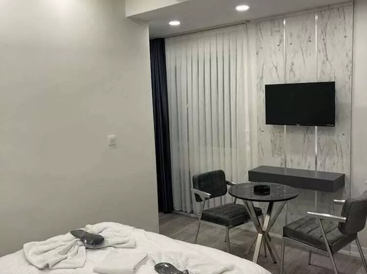 ホテル The City Palace