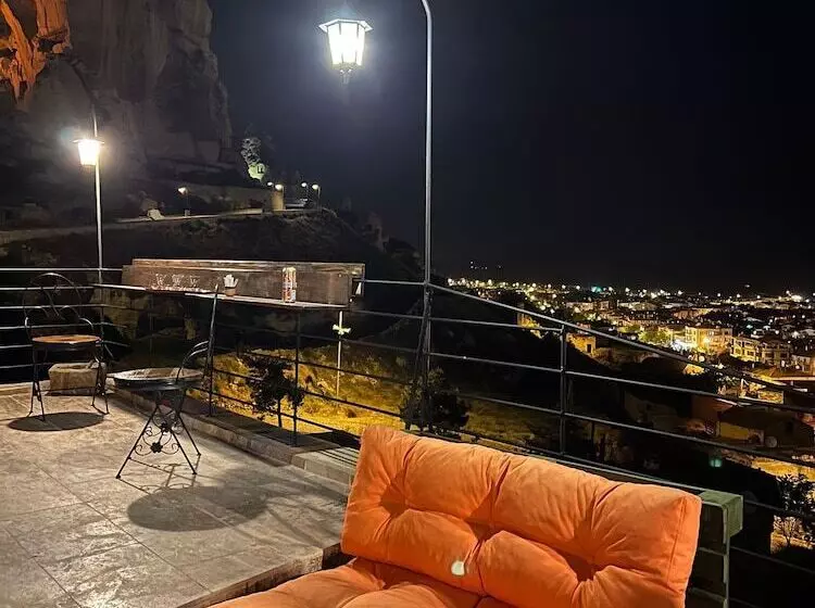 ホテル Tale Cave İnn