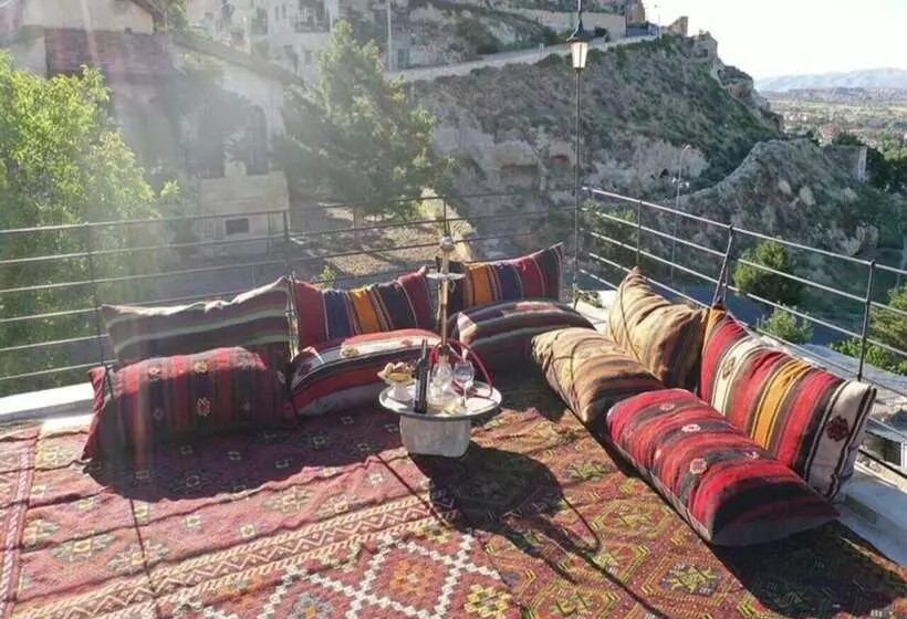 ホテル Tale Cave İnn