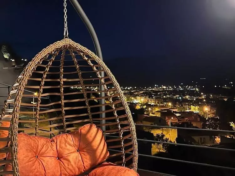 ホテル Tale Cave İnn